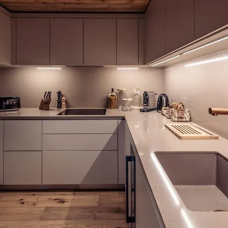 Antares Sirius 402 - Spacious Inski Out * Meribel